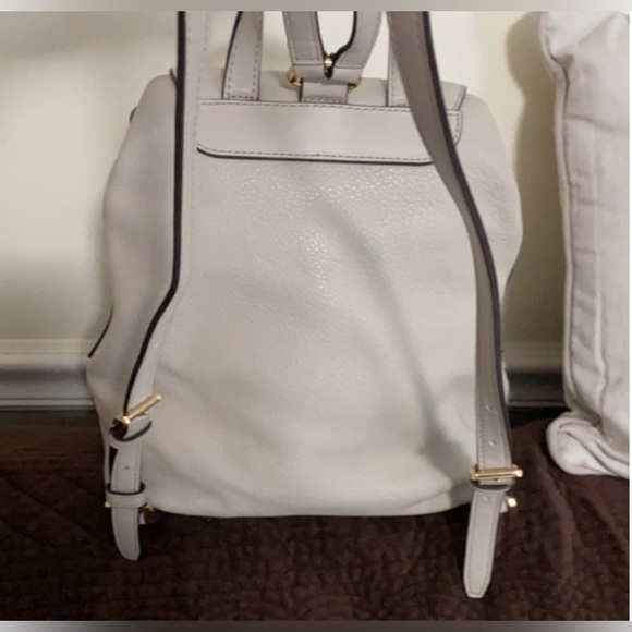 Michael Kors Petal Pink Raven Medium Backpack in EUC - Picture 9 of 16